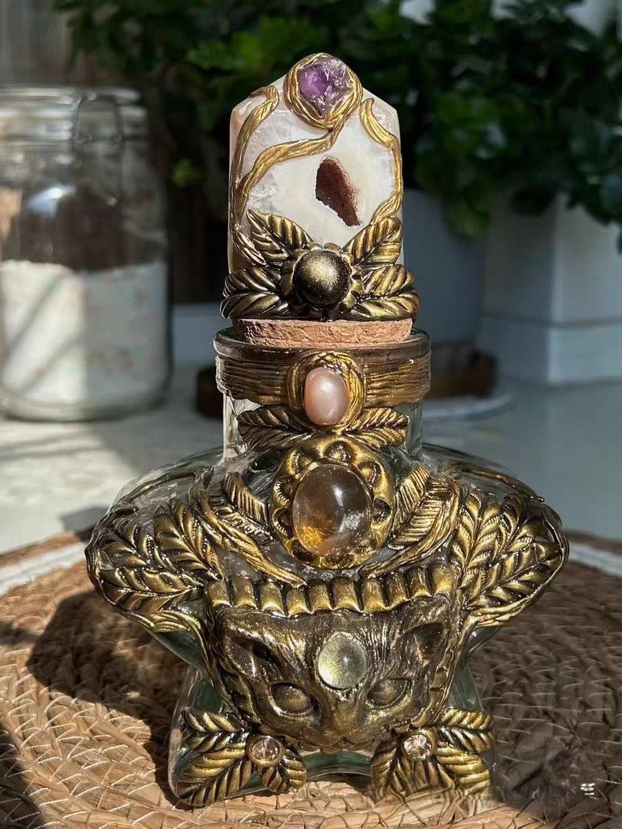 Feline Guardian Crystal Vessel-sd031