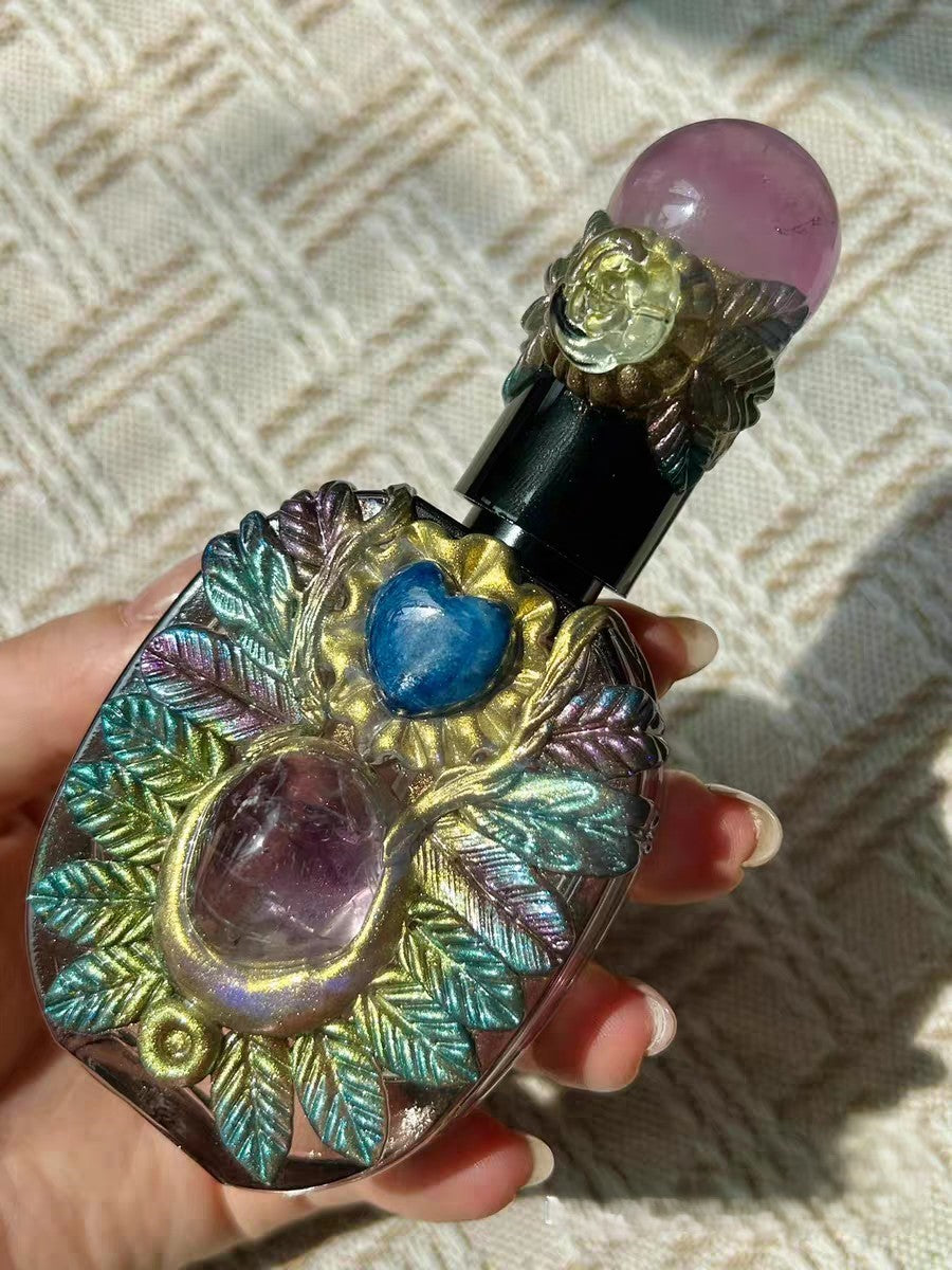 Forest Whisper Perfume Vessel-sd050